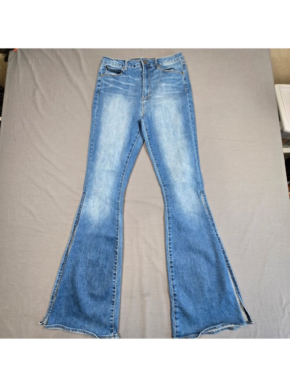 Articles Of Society Flare Jeans Size 5 Stretch Blue Denim Split Hem Boho